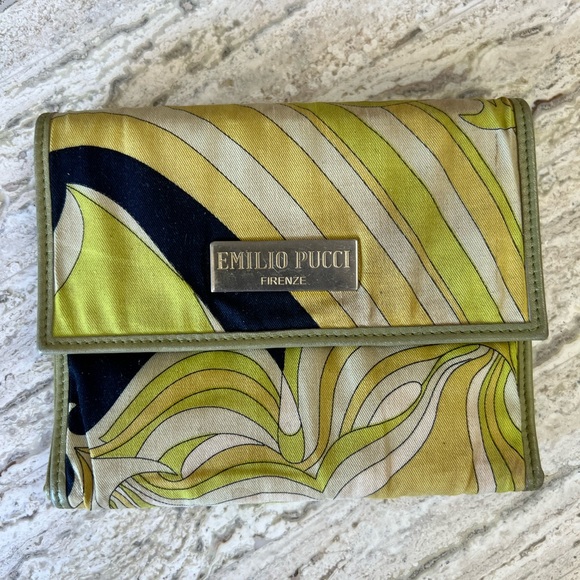 Emilio Pucci Handbags - Emilio Pucci vintage wallet